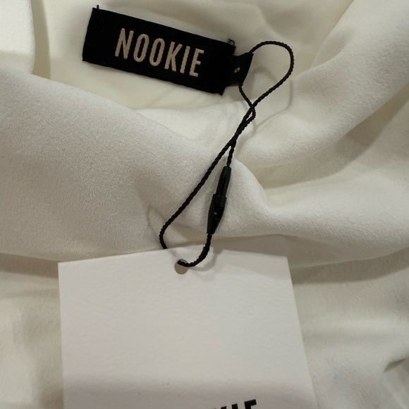 NOOKIE ROMANCE JUMPSUIT - WHITE in SZ S
$309.95 $190 - Picture 12 of 14